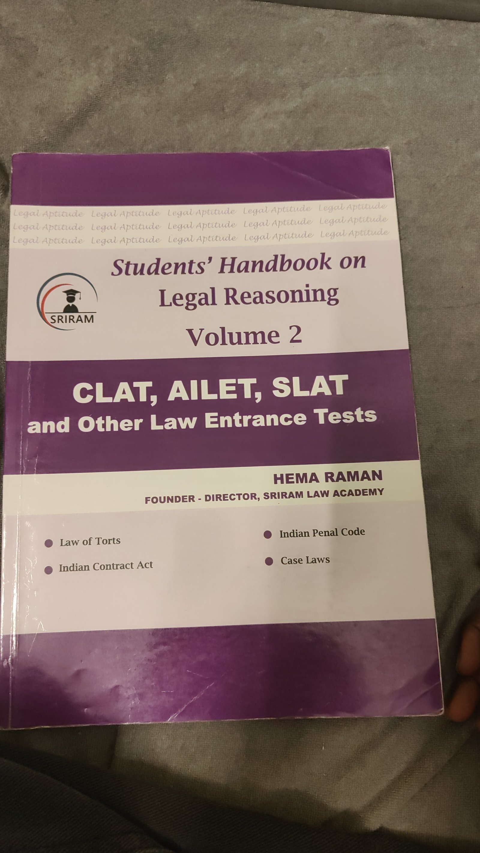 Law entrance exam books — photo 3